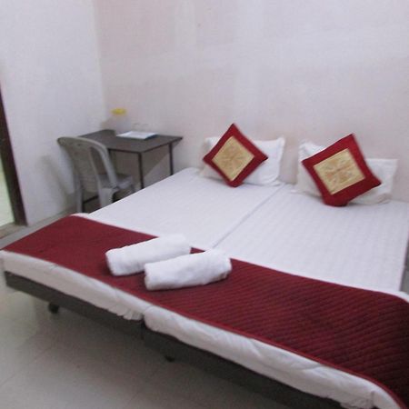 Ashish Guest House, Goverdhan Vilas Udaipur Extérieur photo