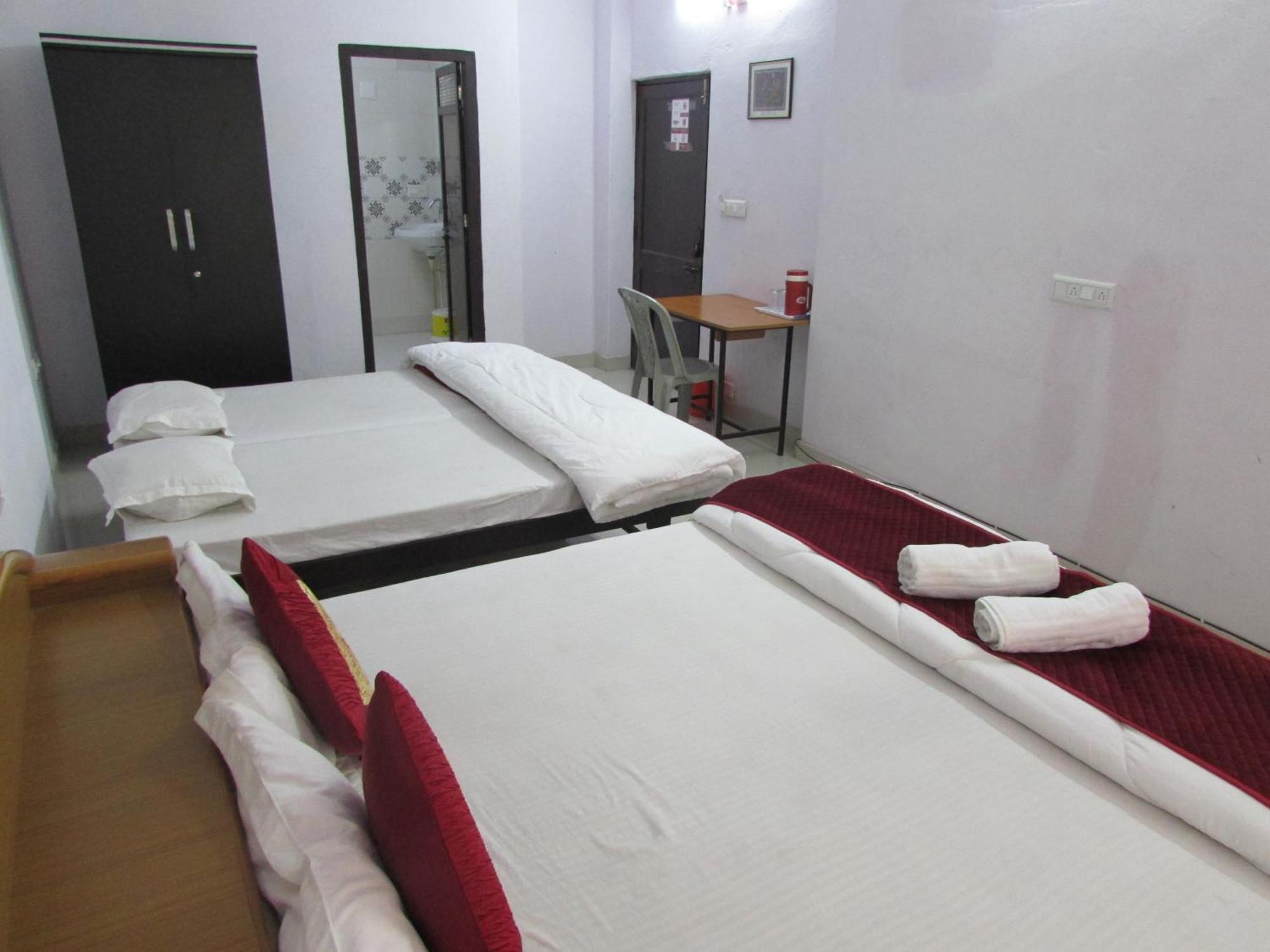 Ashish Guest House, Goverdhan Vilas Udaipur Extérieur photo