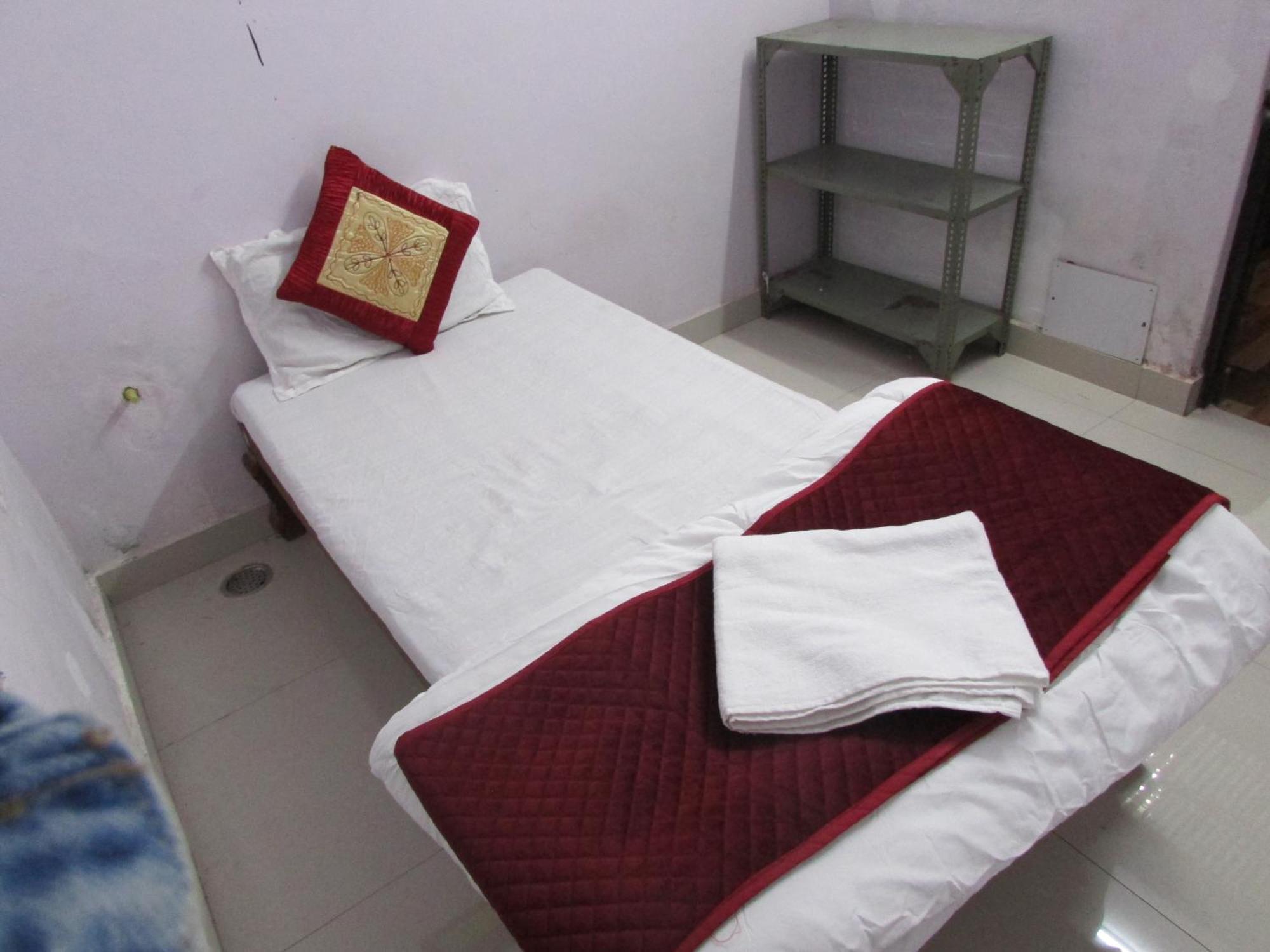 Ashish Guest House, Goverdhan Vilas Udaipur Extérieur photo
